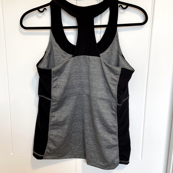 VOGO Athletic Tank - Picture 3 of 3